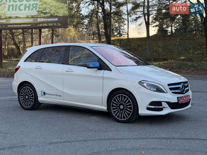 Хэтчбек Mercedes-Benz B-Class 2016 в Трускавце