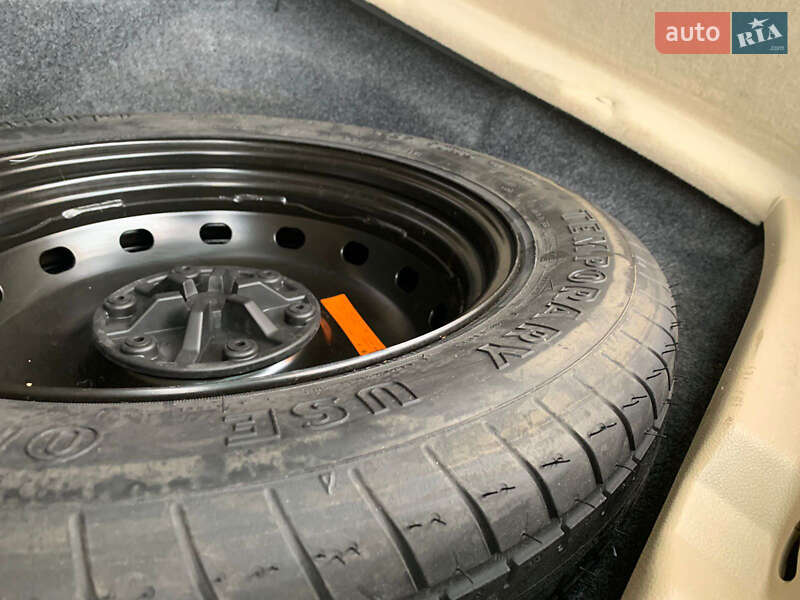 Хэтчбек Mercedes-Benz B-Class 2010 в Киеве