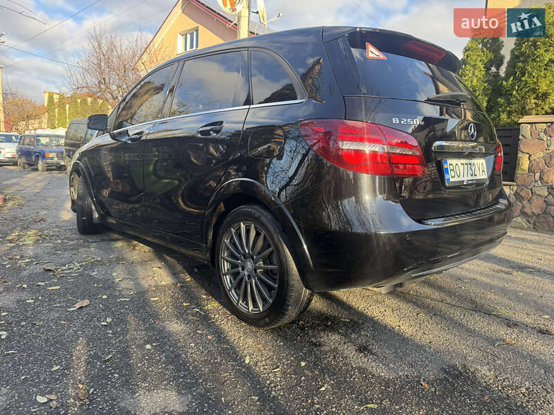 Хетчбек Mercedes-Benz B-Class 2017 в Тернополі
