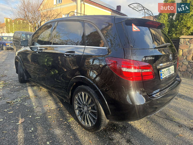 Хетчбек Mercedes-Benz B-Class 2017 в Тернополі