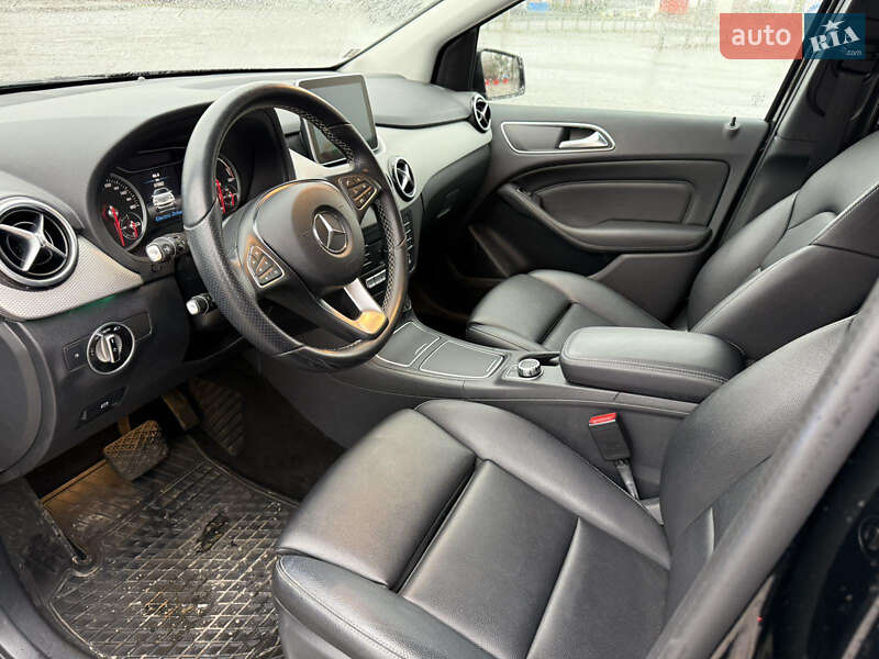 Хетчбек Mercedes-Benz B-Class 2016 в Львові