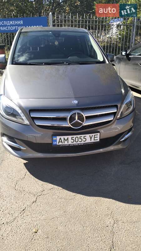 Mercedes-Benz B-Class 2016