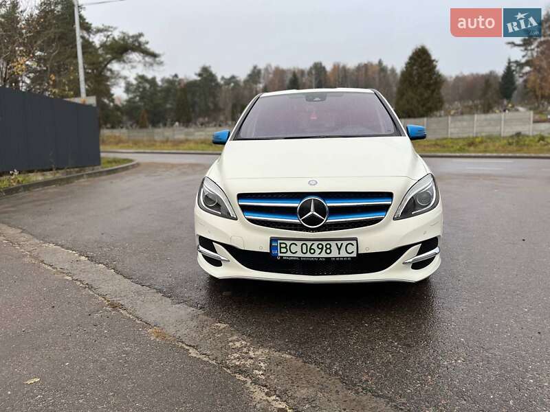 Хетчбек Mercedes-Benz B-Class 2015 в Львові