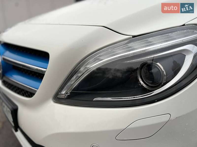 Хетчбек Mercedes-Benz B-Class 2015 в Львові