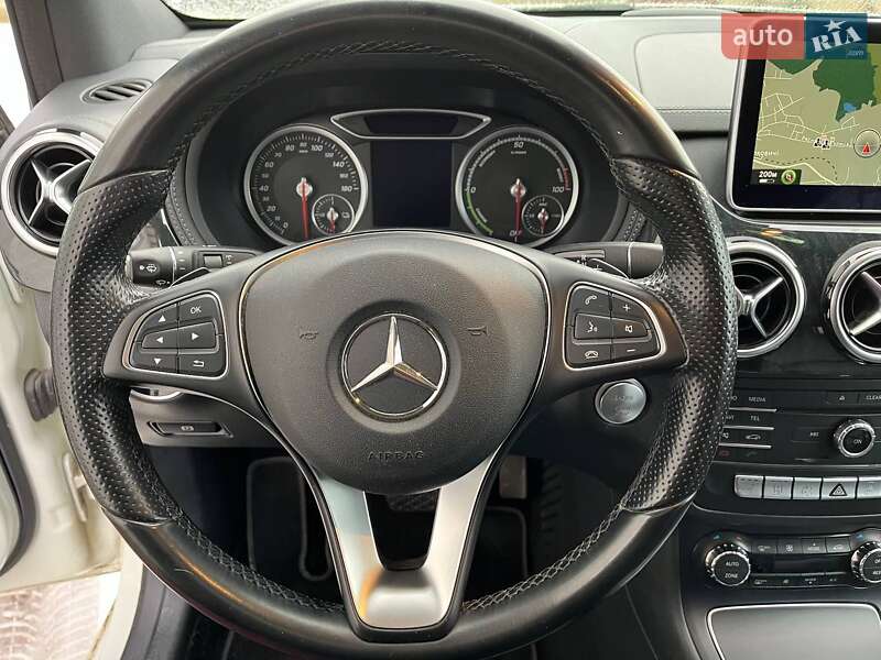 Хетчбек Mercedes-Benz B-Class 2015 в Львові