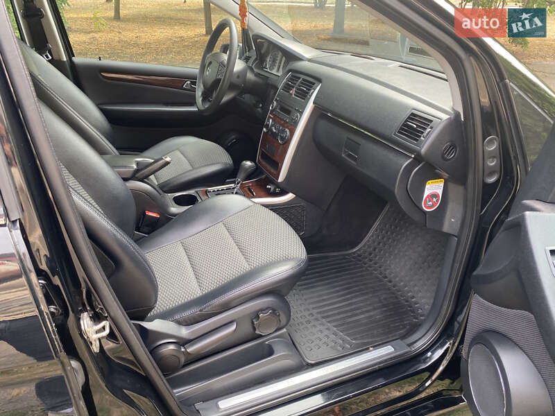 Хэтчбек Mercedes-Benz B-Class 2009 в Первомайске фото 15 Хэтчбек Mercedes-Benz B-Class 2009 в Первомайске
