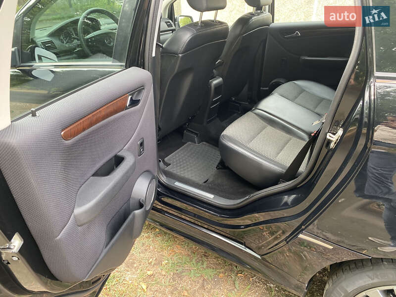 Хэтчбек Mercedes-Benz B-Class 2009 в Первомайске фото 19 Хэтчбек Mercedes-Benz B-Class 2009 в Первомайске