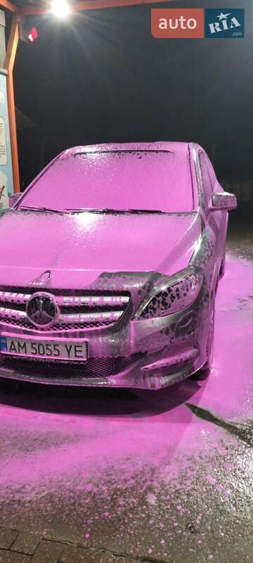 Хетчбек Mercedes-Benz B-Class 2016 в Житомирі