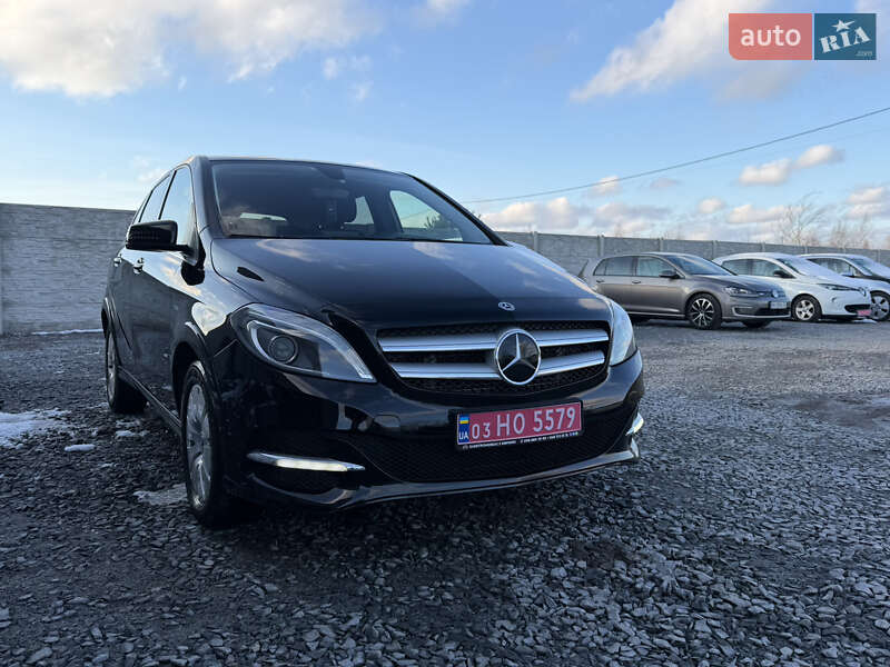 Хэтчбек Mercedes-Benz B-Class 2017 в Ровно фото 2 Хэтчбек Mercedes-Benz B-Class 2017 в Ровно