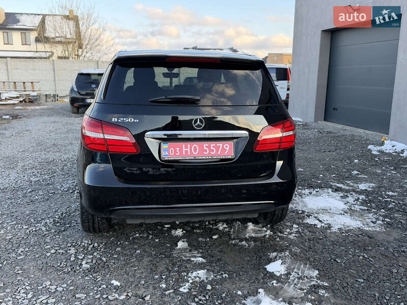 Хэтчбек Mercedes-Benz B-Class 2017 в Ровно фото 7 Хэтчбек Mercedes-Benz B-Class 2017 в Ровно