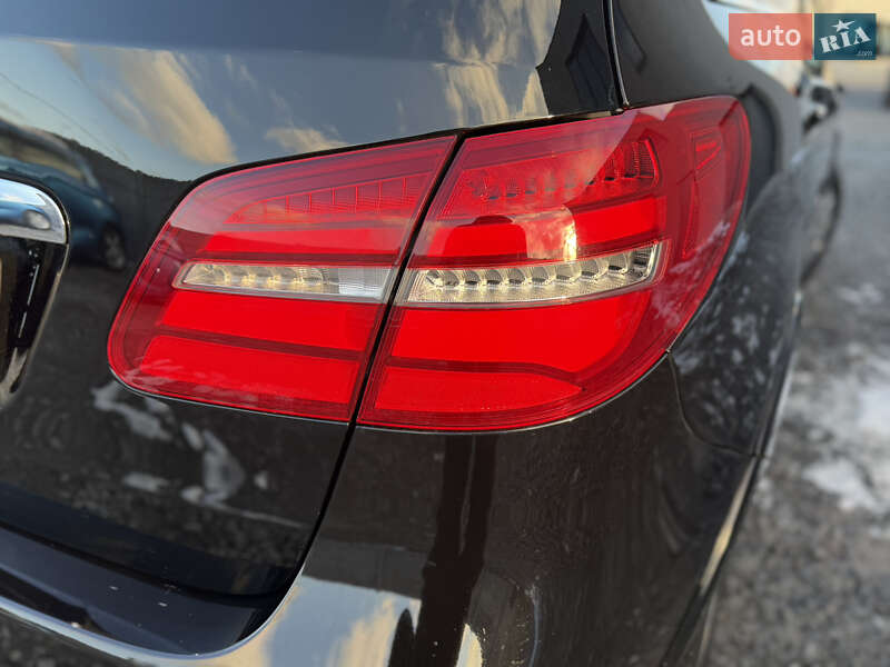 Хэтчбек Mercedes-Benz B-Class 2017 в Ровно фото 29 Хэтчбек Mercedes-Benz B-Class 2017 в Ровно