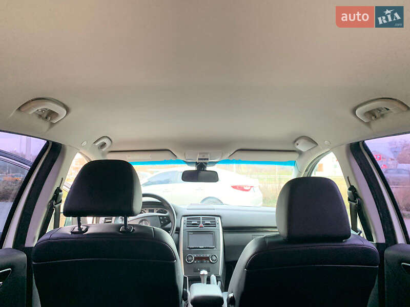 Хэтчбек Mercedes-Benz B-Class 2011 в Киеве