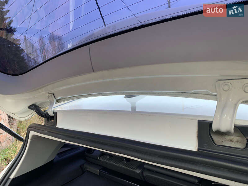 Хэтчбек Mercedes-Benz B-Class 2011 в Киеве