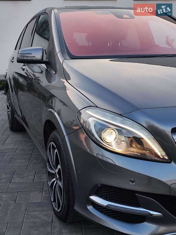 Хэтчбек Mercedes-Benz B-Class 2015 в Луцке
