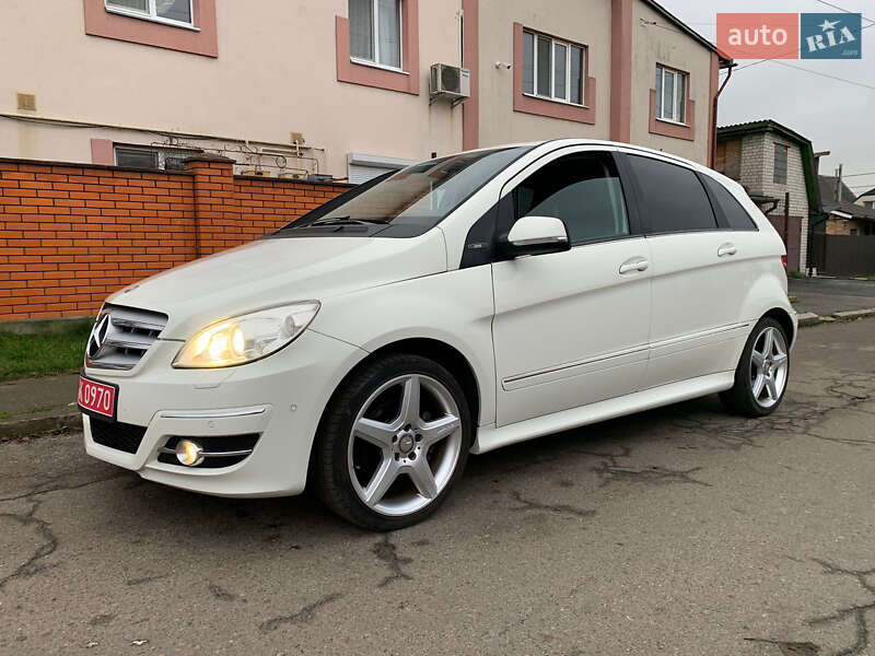 Хэтчбек Mercedes-Benz B-Class 2010 в Киеве
