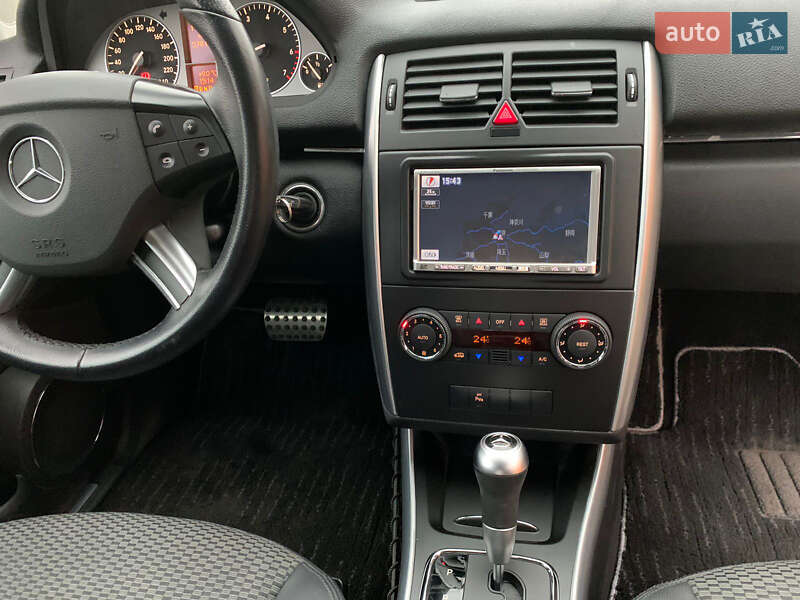 Хэтчбек Mercedes-Benz B-Class 2010 в Киеве