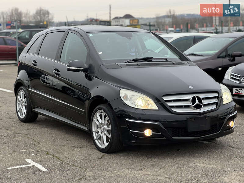 Mercedes-Benz B-Class 2010