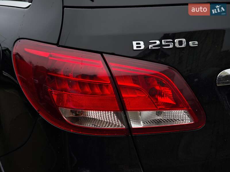Хэтчбек Mercedes-Benz B-Class 2017 в Харькове фото 12 Хэтчбек Mercedes-Benz B-Class 2017 в Харькове