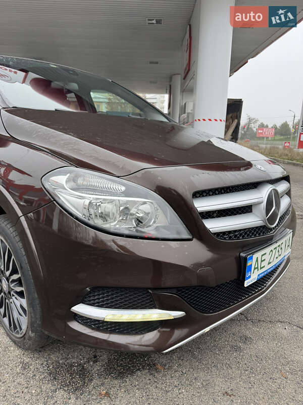 Хетчбек Mercedes-Benz B-Class 2015 в Дніпрі фото 26 Хетчбек Mercedes-Benz B-Class 2015 в Дніпрі