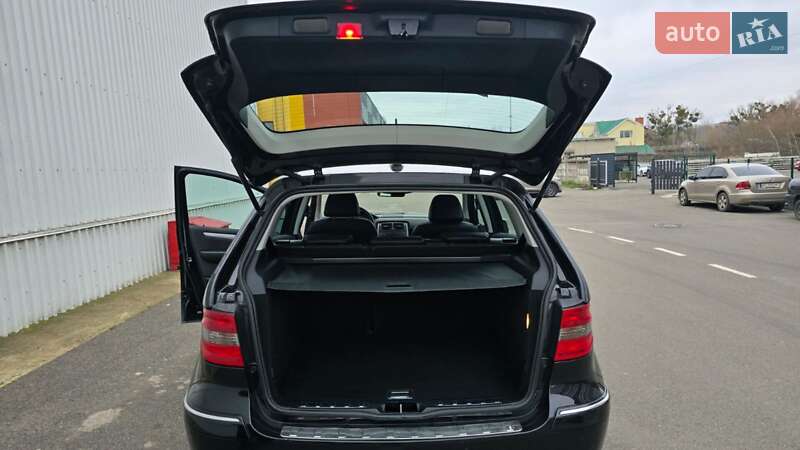 Хетчбек Mercedes-Benz B-Class 2010 в Луцьку