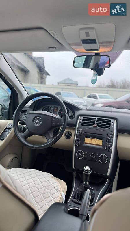 Хэтчбек Mercedes-Benz B-Class 2011 в Черновцах