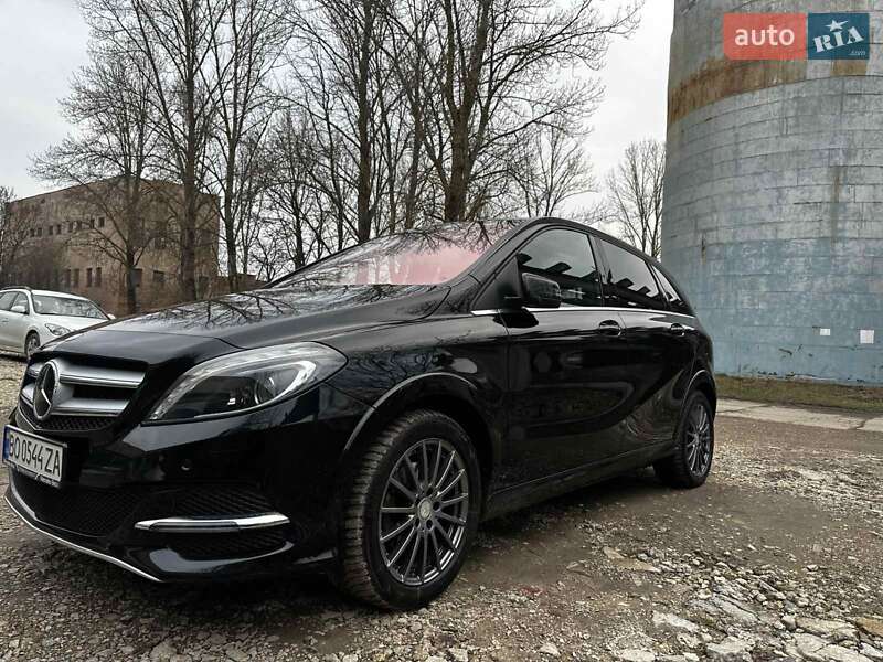 Хэтчбек Mercedes-Benz B-Class 2015 в Тернополе фото 9 Хэтчбек Mercedes-Benz B-Class 2015 в Тернополе