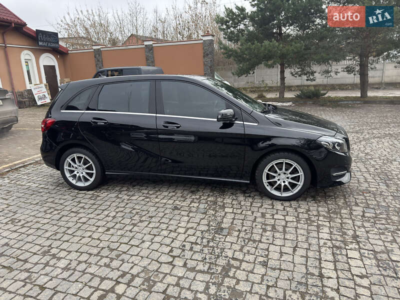 Хетчбек Mercedes-Benz B-Class 2018 в Львові фото 4 Хетчбек Mercedes-Benz B-Class 2018 в Львові