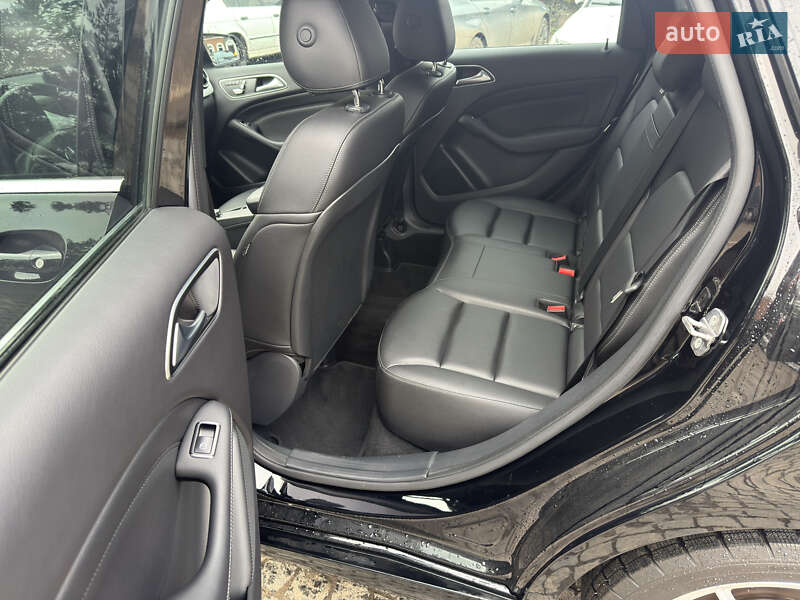 Хетчбек Mercedes-Benz B-Class 2018 в Львові фото 14 Хетчбек Mercedes-Benz B-Class 2018 в Львові