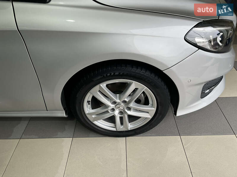 Хетчбек Mercedes-Benz B-Class 2015 в Одесі фото 4 Хетчбек Mercedes-Benz B-Class 2015 в Одесі