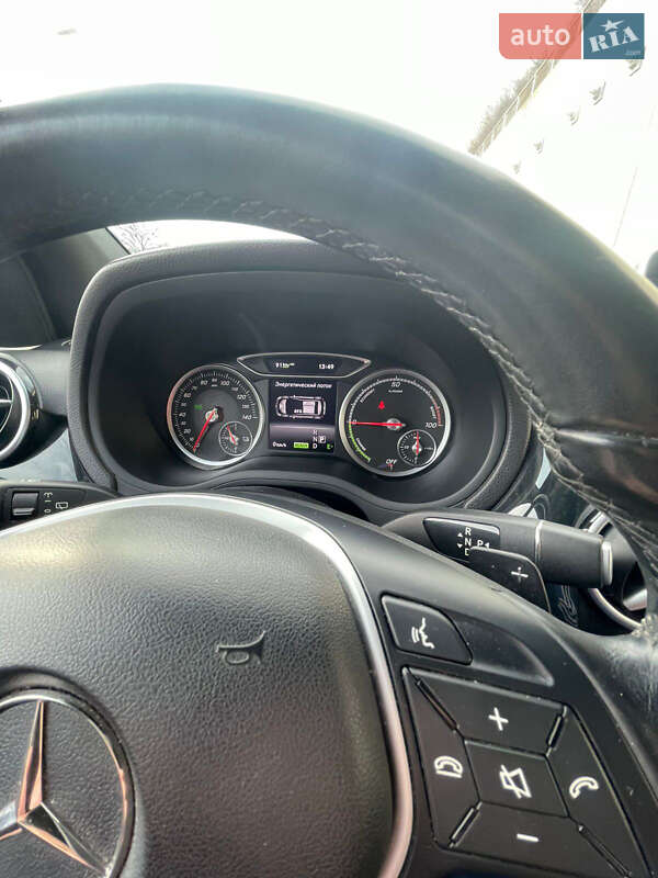 Хетчбек Mercedes-Benz B-Class 2016 в Одесі фото 14 Хетчбек Mercedes-Benz B-Class 2016 в Одесі