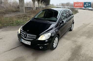 Хэтчбек Mercedes-Benz B-Class 2010 в Днепре
