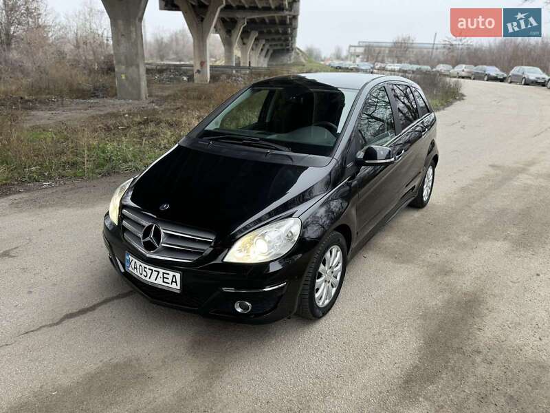 Mercedes-Benz B-Class 2010