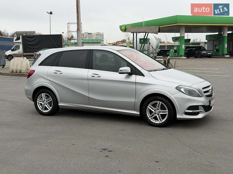 Хэтчбек Mercedes-Benz B-Class 2016 в Виннице фото 10 Хэтчбек Mercedes-Benz B-Class 2016 в Виннице