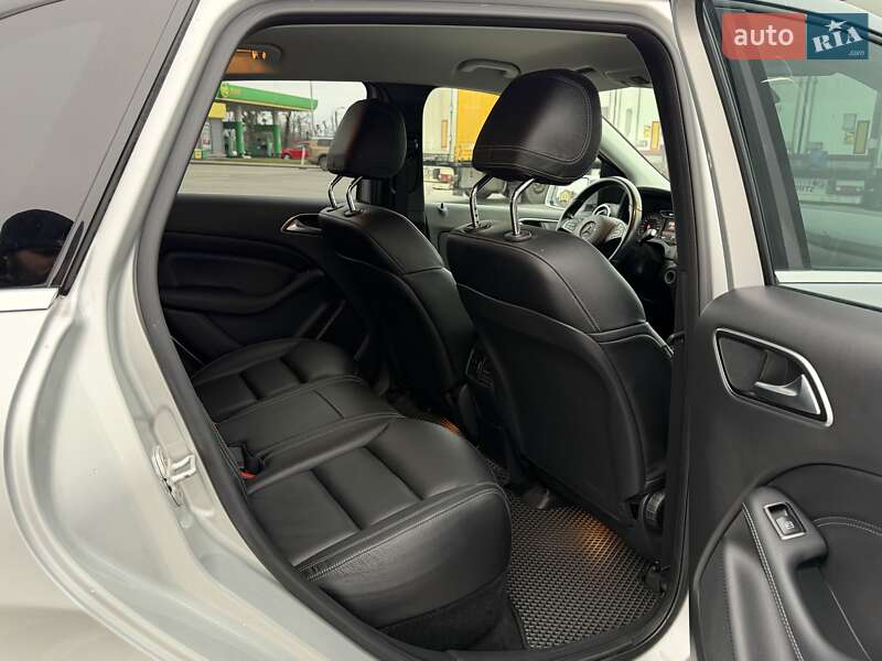 Хэтчбек Mercedes-Benz B-Class 2016 в Виннице фото 19 Хэтчбек Mercedes-Benz B-Class 2016 в Виннице