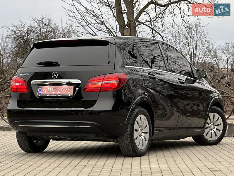 Хетчбек Mercedes-Benz B-Class 2016 в Дрогобичі фото 4 Хетчбек Mercedes-Benz B-Class 2016 в Дрогобичі