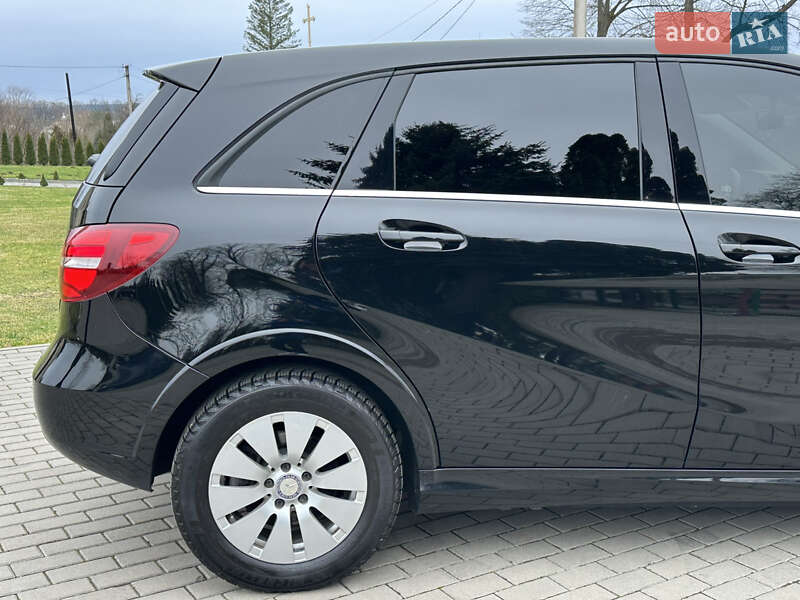 Хетчбек Mercedes-Benz B-Class 2016 в Дрогобичі фото 38 Хетчбек Mercedes-Benz B-Class 2016 в Дрогобичі