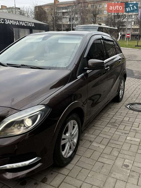 Хетчбек Mercedes-Benz B-Class 2015 в Рівному фото 2 Хетчбек Mercedes-Benz B-Class 2015 в Рівному
