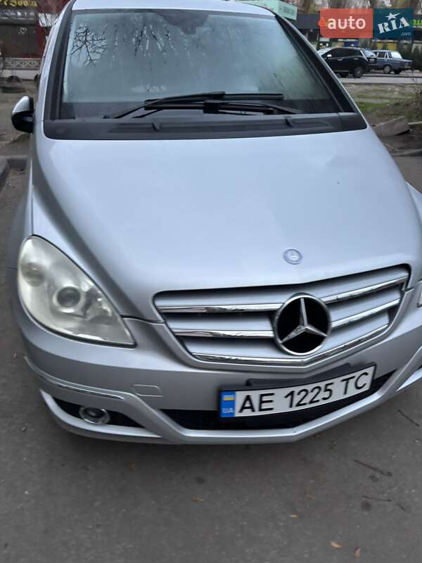 Хэтчбек Mercedes-Benz B-Class 2010 в Днепре