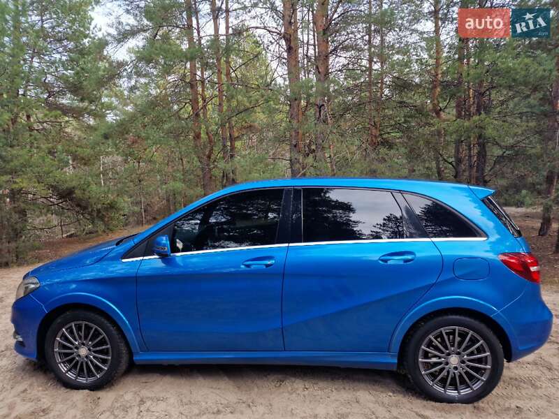 Хетчбек Mercedes-Benz B-Class 2015 в Дніпрі