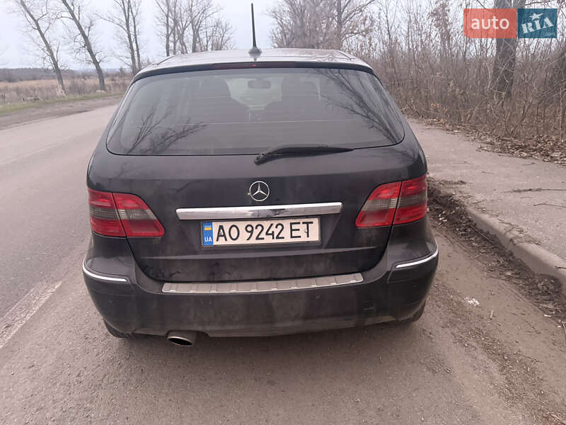 Хетчбек Mercedes-Benz B-Class 2010 в Павлограді фото 3 Хетчбек Mercedes-Benz B-Class 2010 в Павлограді