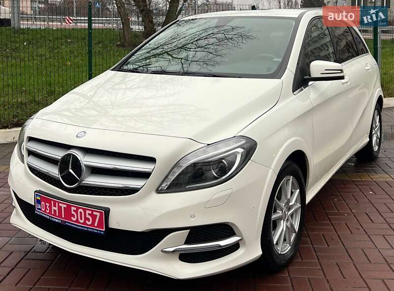Mercedes-Benz B-Class 2016 Mercedes-Benz B-Class 2016
