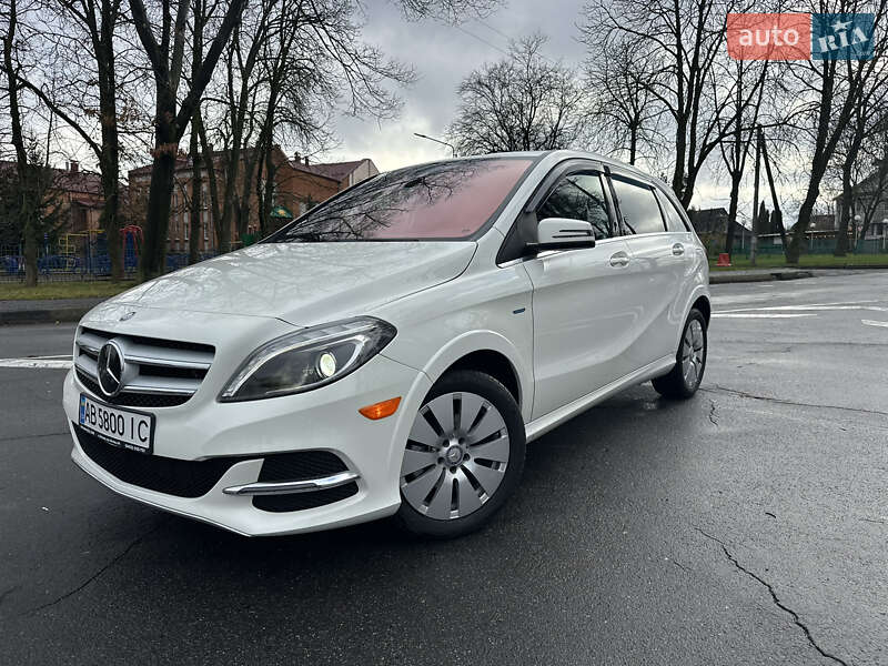 Хэтчбек Mercedes-Benz B-Class 2017 в Виннице