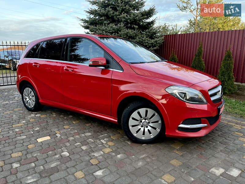 Хэтчбек Mercedes-Benz B-Class 2016 в Дрогобыче