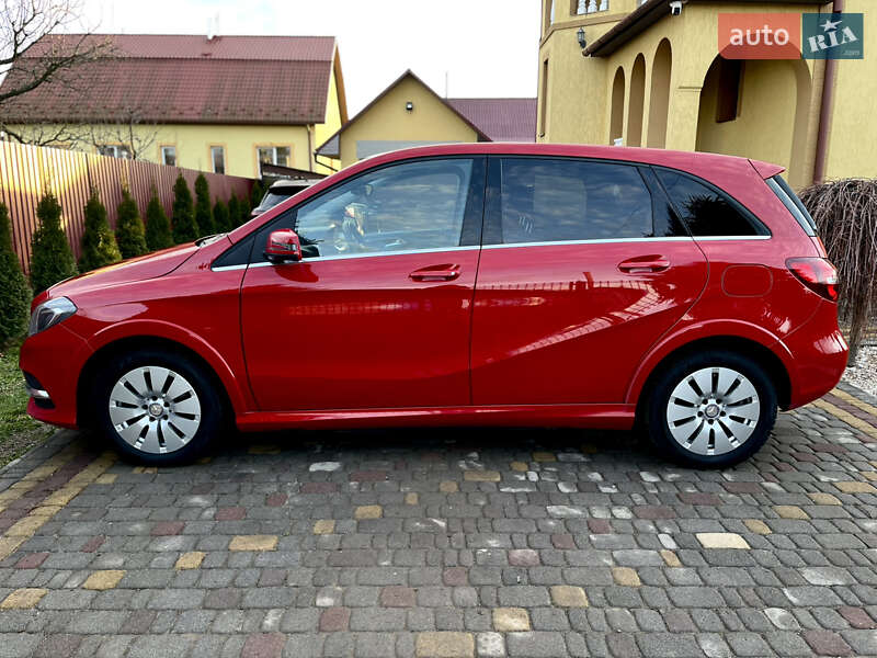 Хэтчбек Mercedes-Benz B-Class 2016 в Дрогобыче