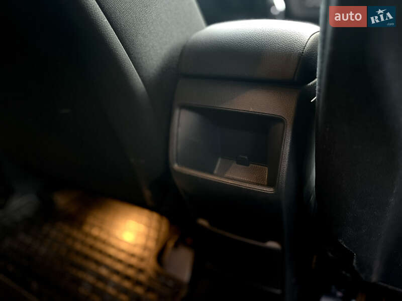 Хэтчбек Mercedes-Benz B-Class 2016 в Дрогобыче