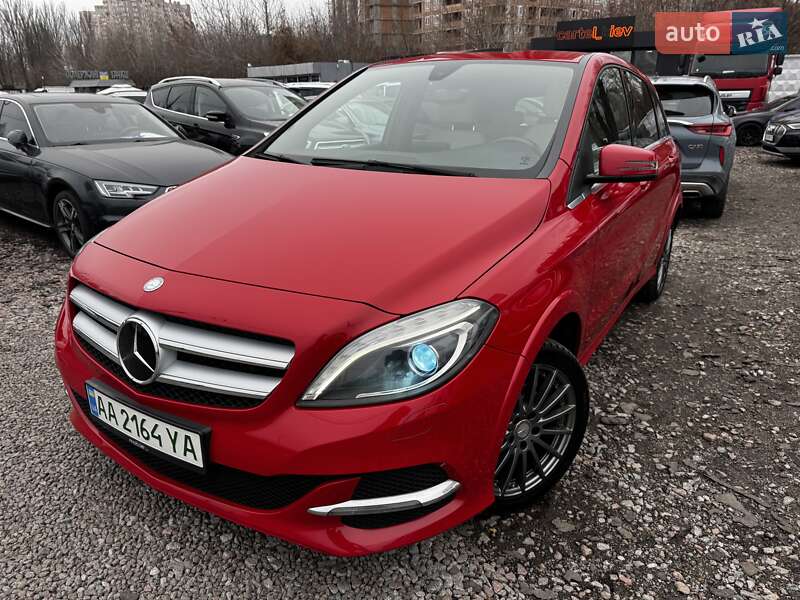 Mercedes-Benz B-Class 2016 Mercedes-Benz B-Class 2016