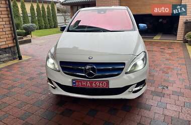 Хэтчбек Mercedes-Benz B-Class 2017 в Луцке