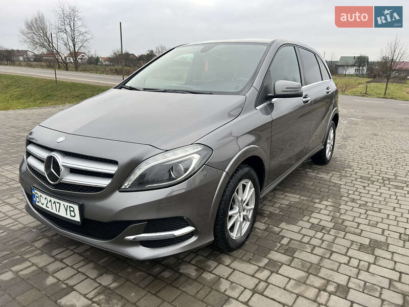 Mercedes-Benz B-Class 2016 Mercedes-Benz B-Class 2016