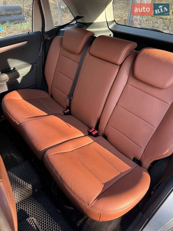 Хетчбек Mercedes-Benz B-Class 2010 в Києві фото 13 Хетчбек Mercedes-Benz B-Class 2010 в Києві