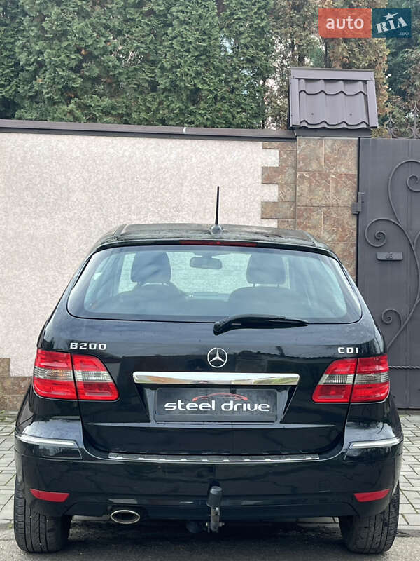 Хэтчбек Mercedes-Benz B-Class 2009 в Николаеве